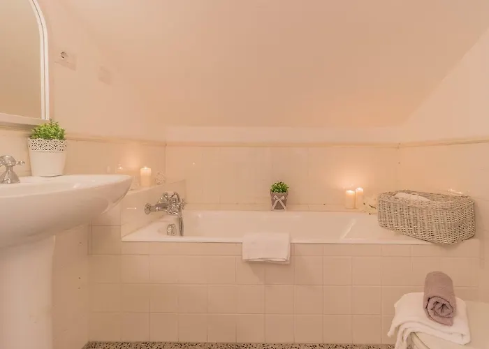 Garden Apartment Varenna